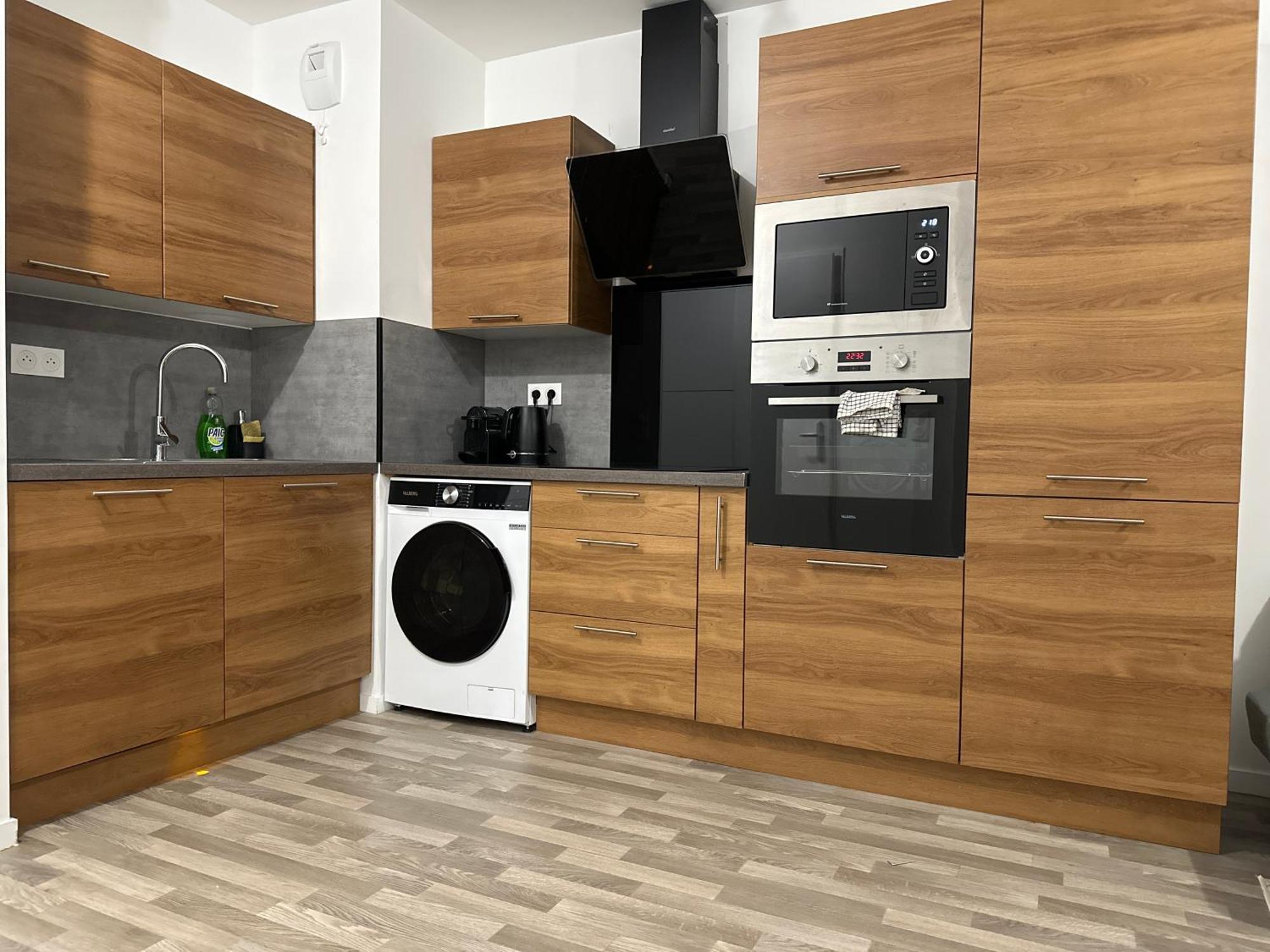 Agreable 2 Pieces Avec Balcon Et Parking Transports By Immo Kit Bnb Sarcelles Exterior photo
