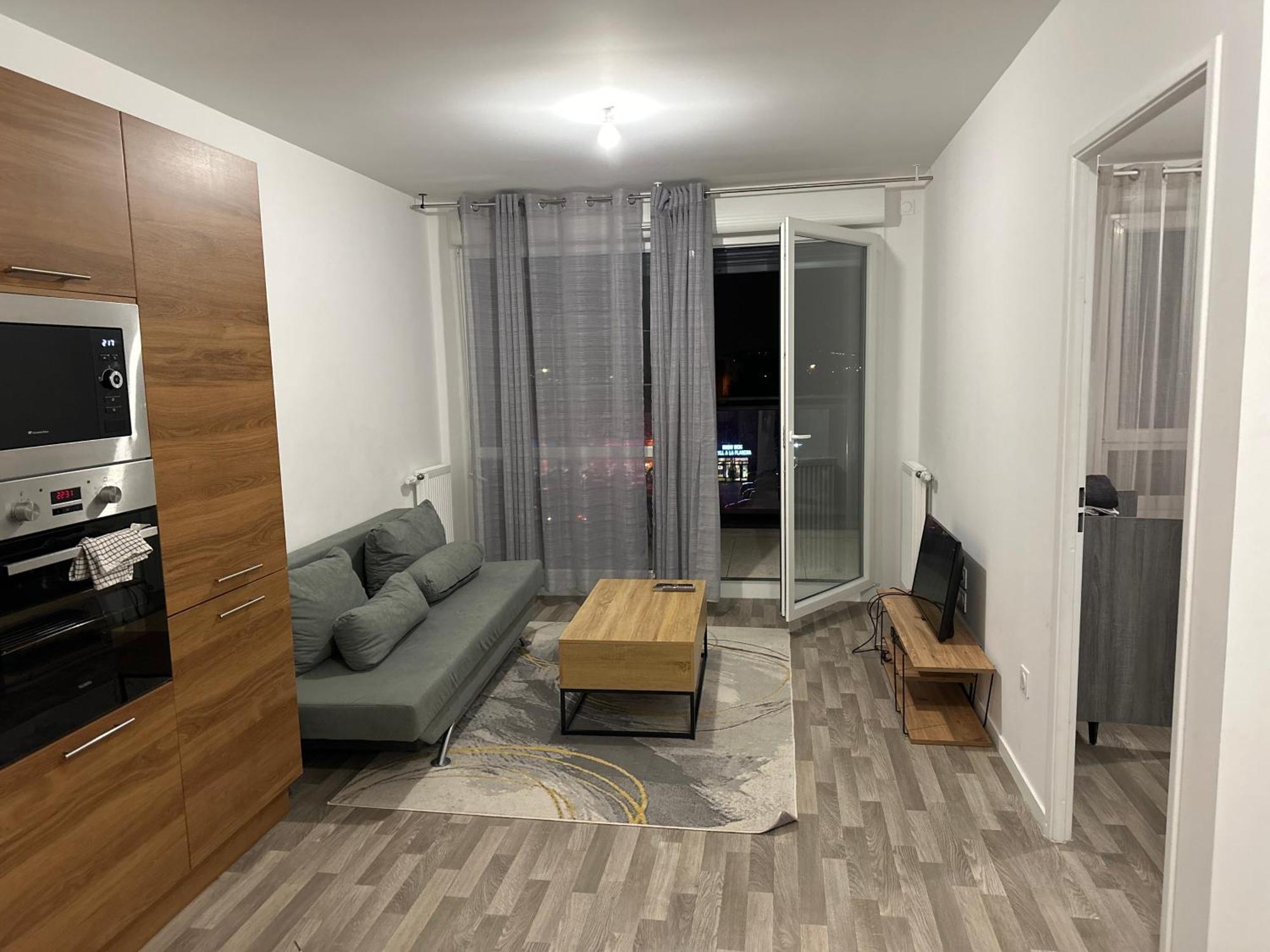 Agreable 2 Pieces Avec Balcon Et Parking Transports By Immo Kit Bnb Sarcelles Exterior photo